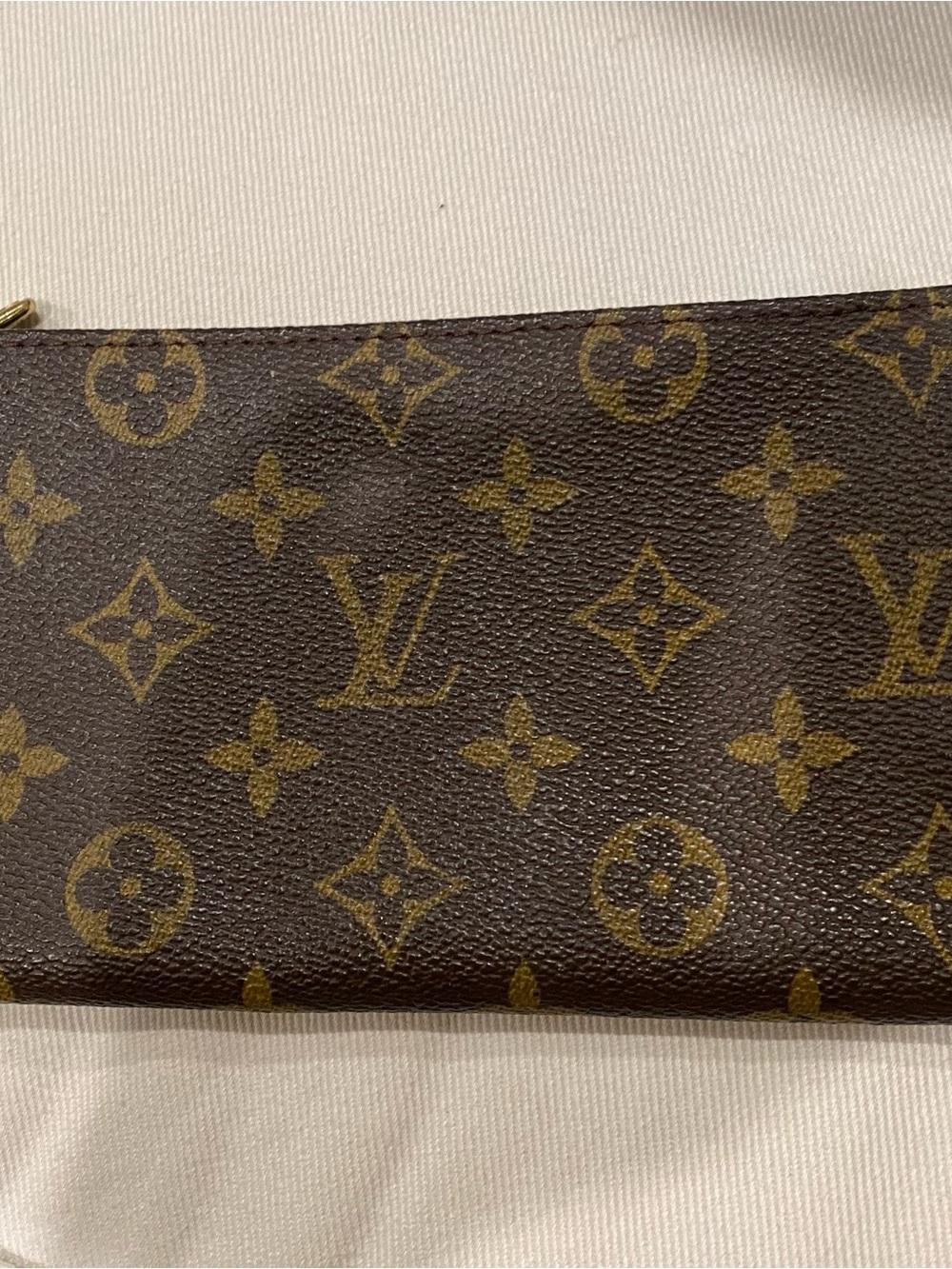 Louis Vuitton LV Bucket Pouch Pochette GM with Crossbody Chain